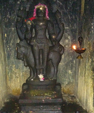 Thirukalukundram-Temple